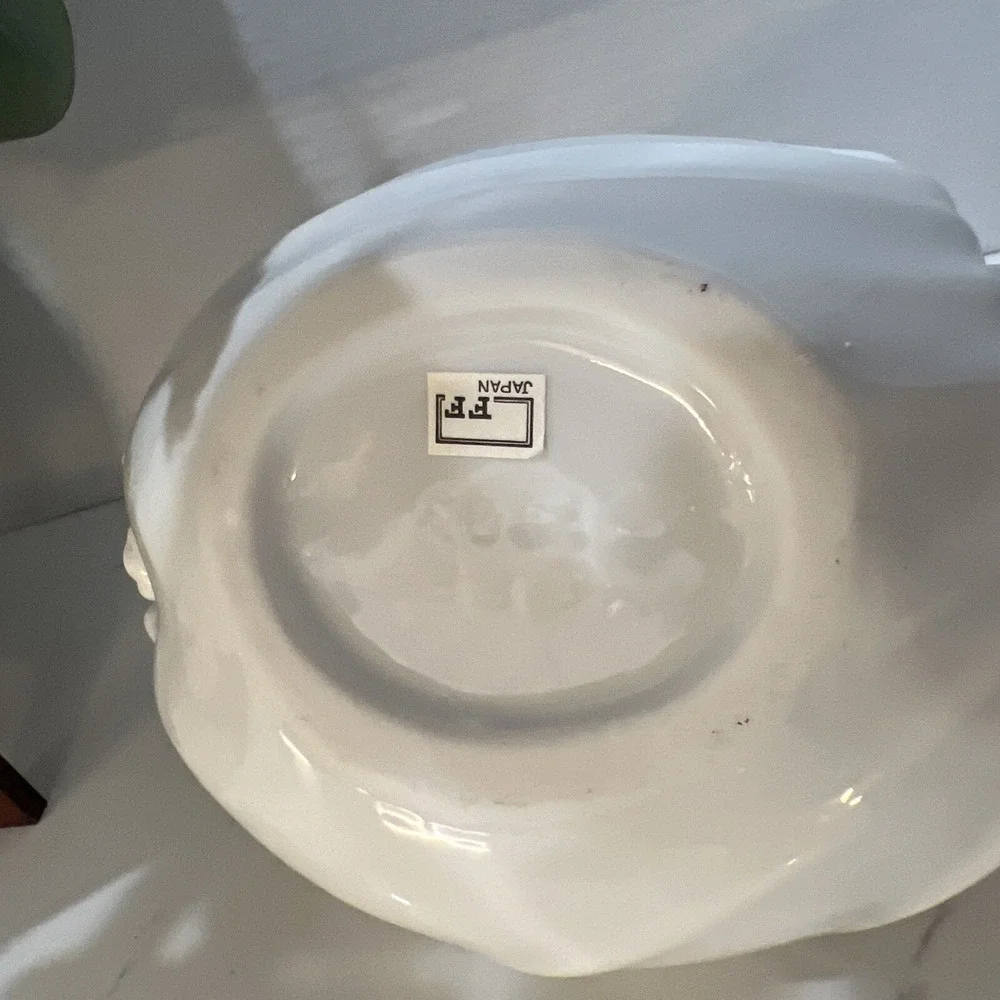 Fitz & Floyd White Porcelain Seashells Conch Bowl Basket Dish Japan 1983 Vintage